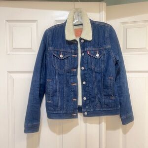Levi's Sherpa Trucker Jacket Blue Womens Size XS winter fall jeans‎ jacket